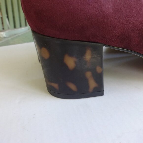 Talbots women's size 9&1/2M, Burgundy suede leather chunky heel shoes, round toe - Picture 5 of 16